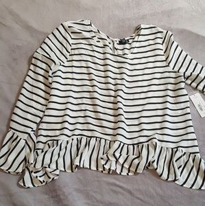 Flowy striped blouse